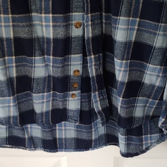 Blue Flannel shirt - Picture 2 of 4